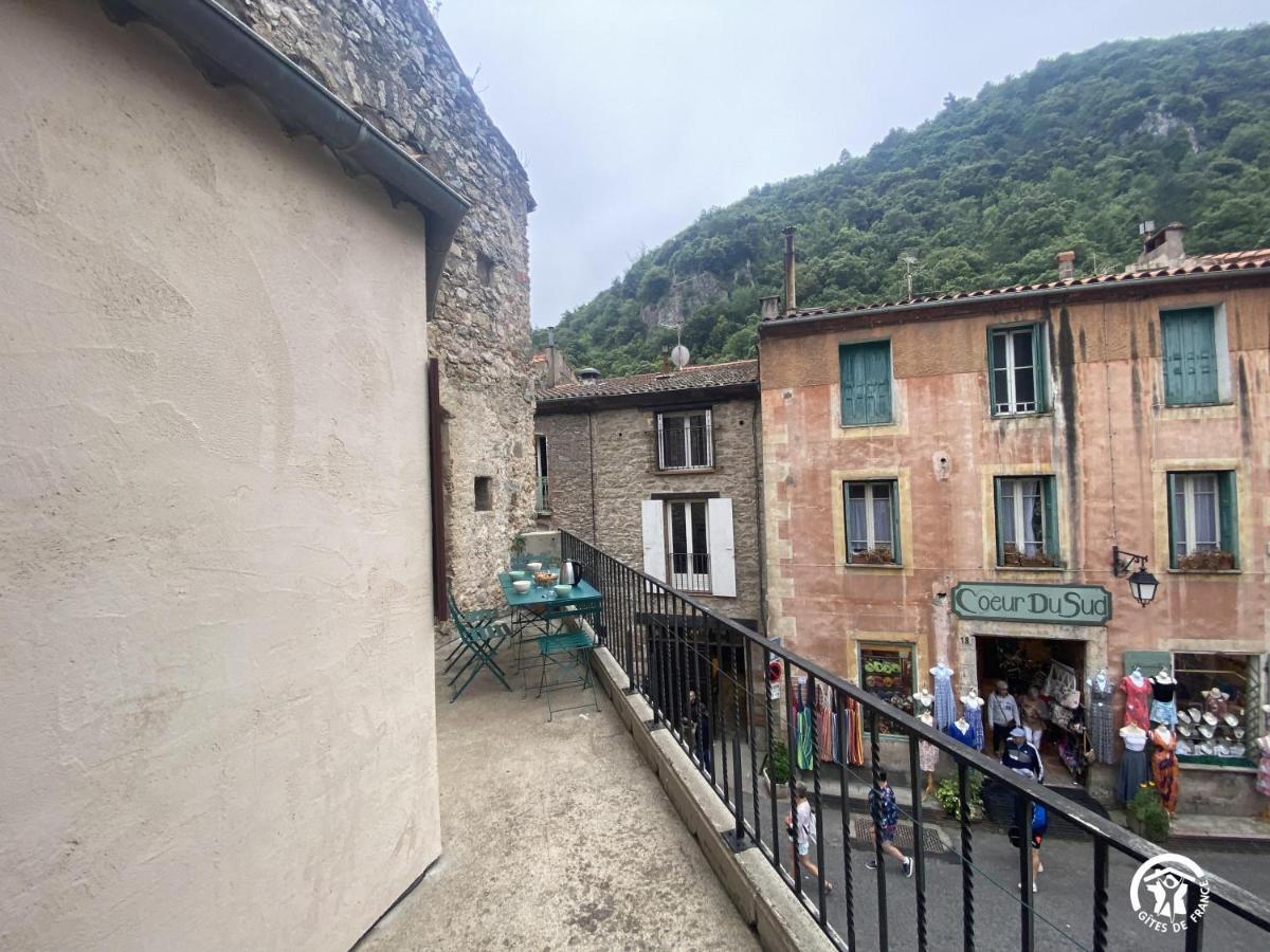 Les Maisons Du Conflent, Maisons Familiales En Pierre Au Coeur Des Remparts Villefranche-de-Conflent Exterior photo